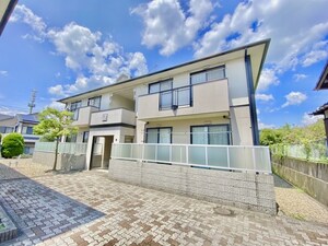 花やしきＢ棟外観写真