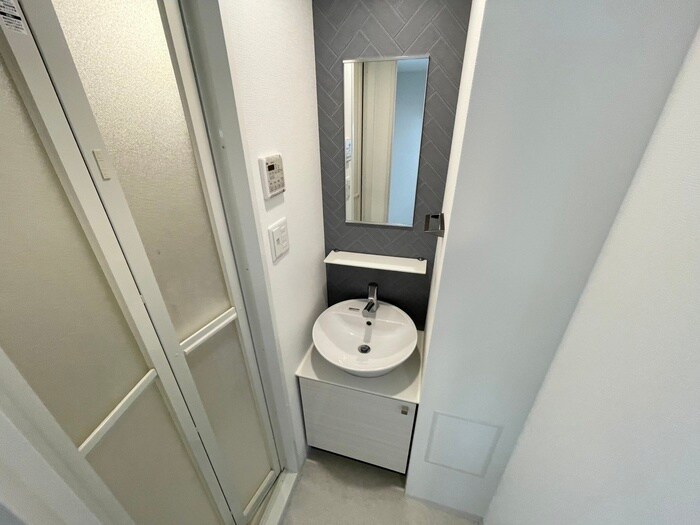 物件内観写真12　(洗面)