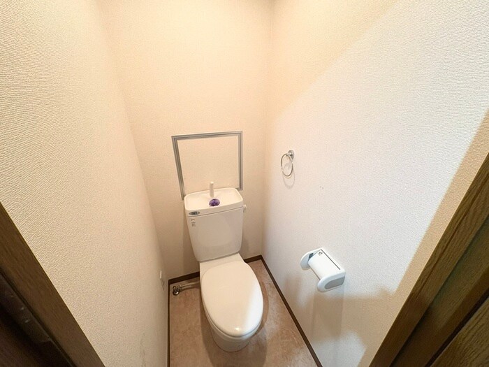 物件内観写真11　(トイレ)