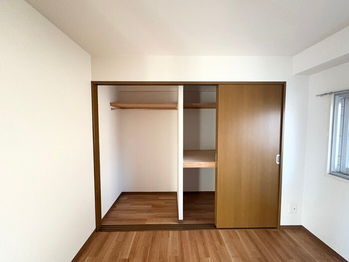 物件内観写真22　(収納)