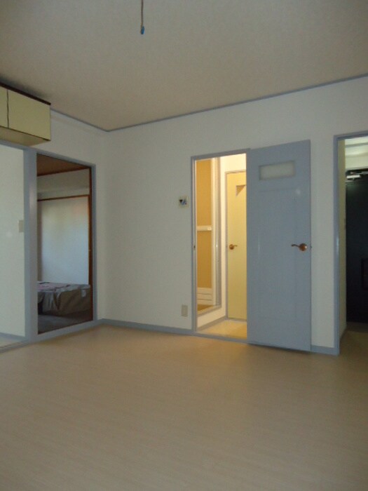 物件内観写真11　(居室)