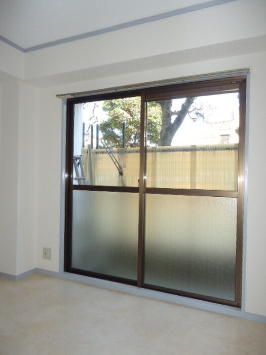 物件内観写真21　(居室)