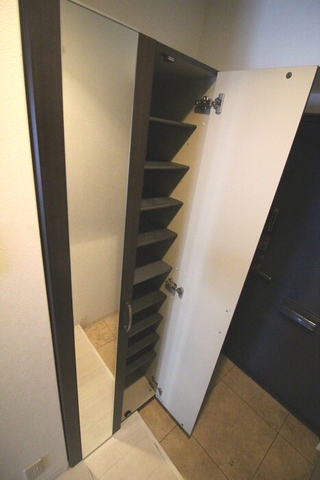 物件内観写真17　(靴箱)