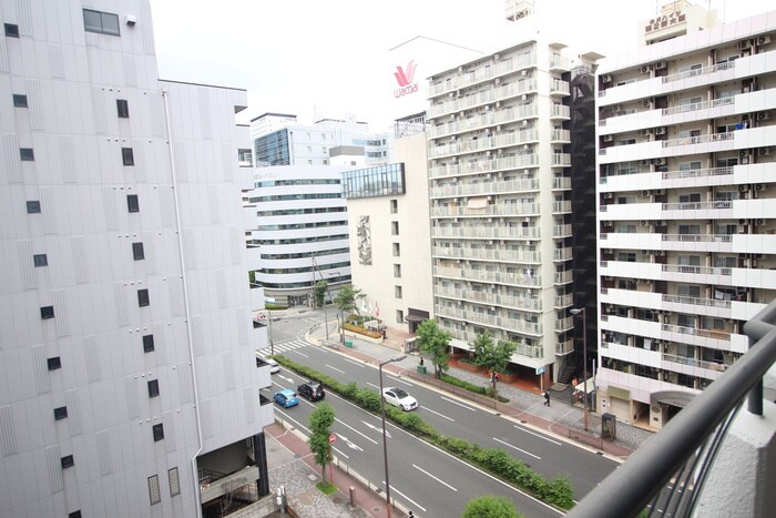 物件内観写真19　(室内からの展望)