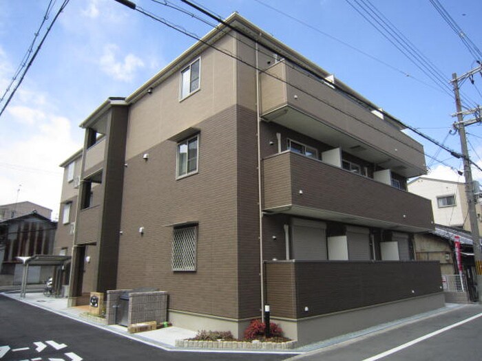 物件外観写真1　(外観写真)