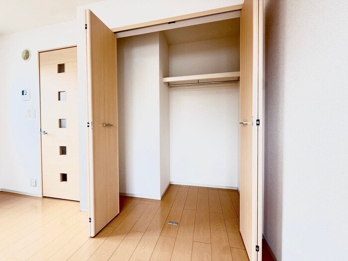 物件内観写真11　(収納)