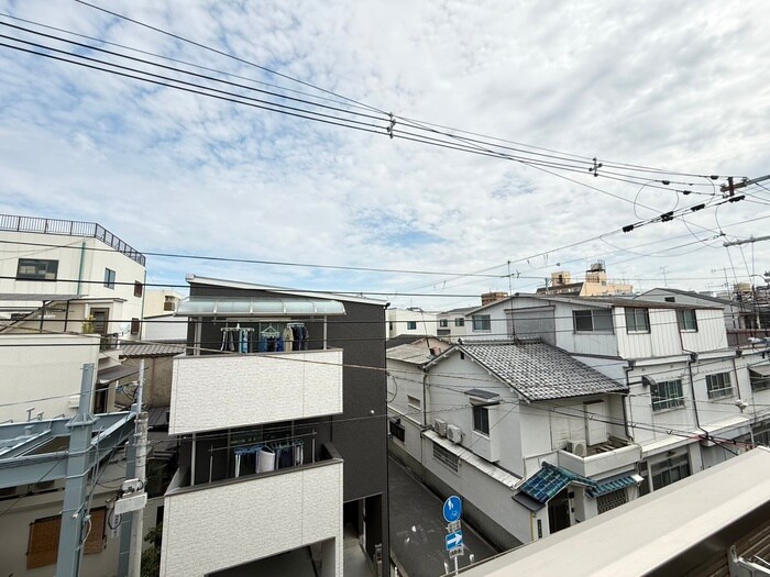 物件内観写真22　(室内からの展望)