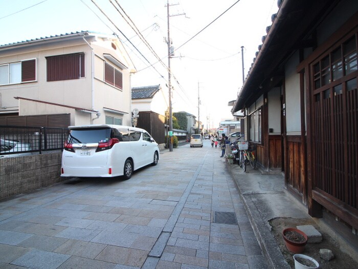 物件外観写真6　(周辺環境)