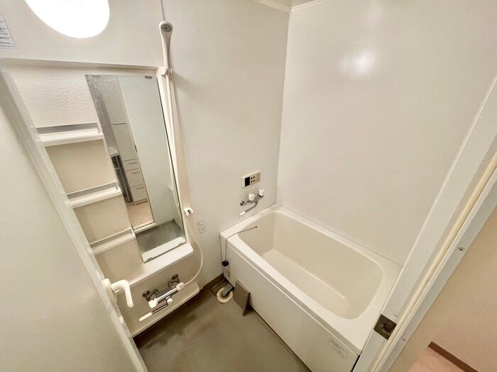 物件内観写真10　(バス／シャワールーム等)