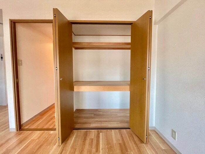物件内観写真14　(収納)