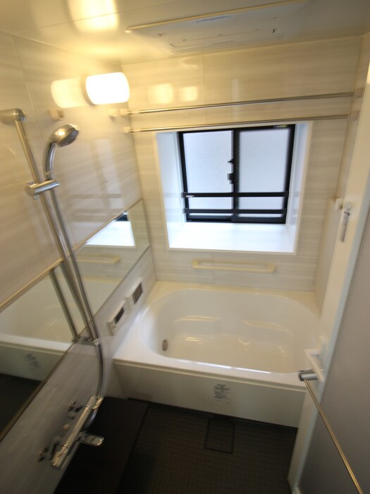 物件内観写真7　(バス／シャワールーム等)