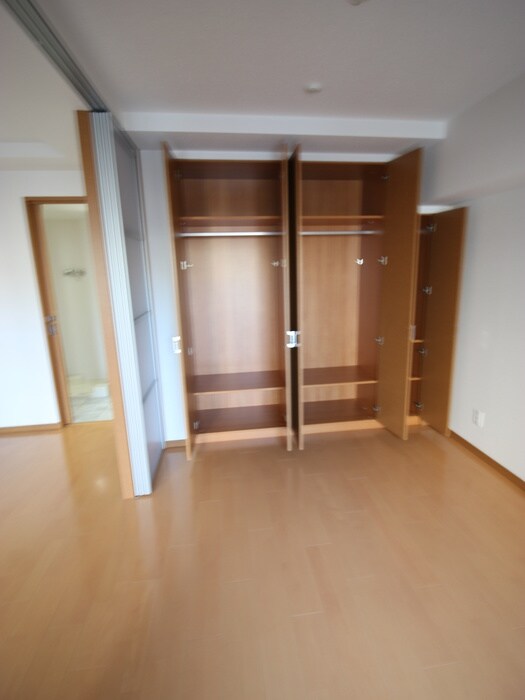 物件内観写真20　(収納)