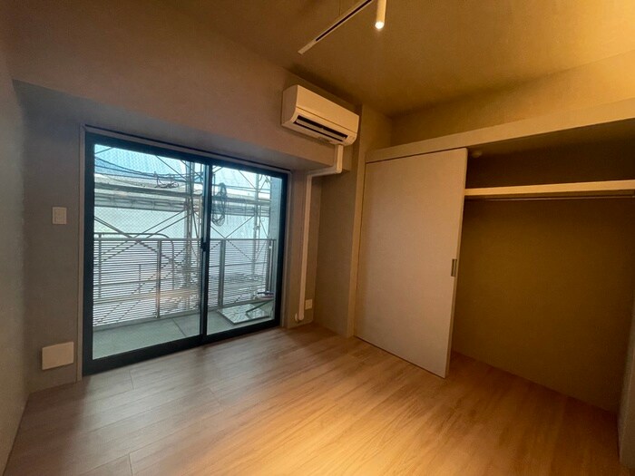 物件内観写真19　(居室)