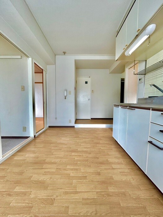 物件内観写真12　(内観写真)