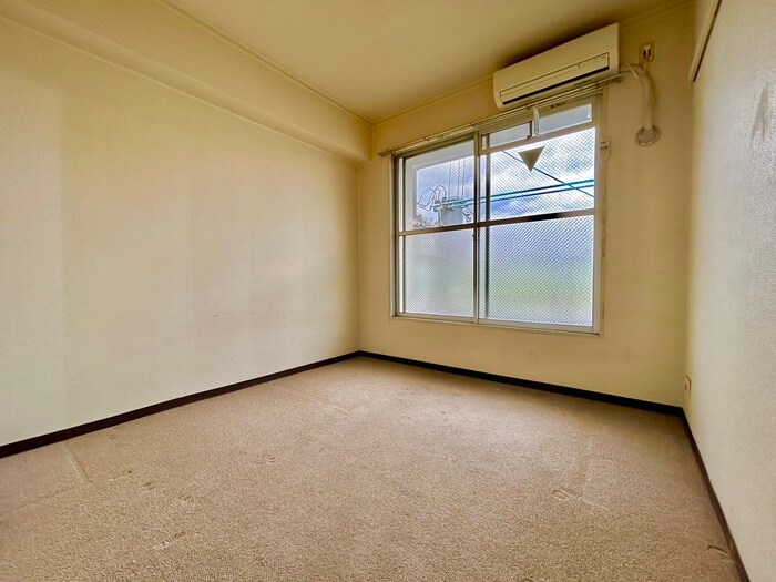 物件内観写真14　(居室)