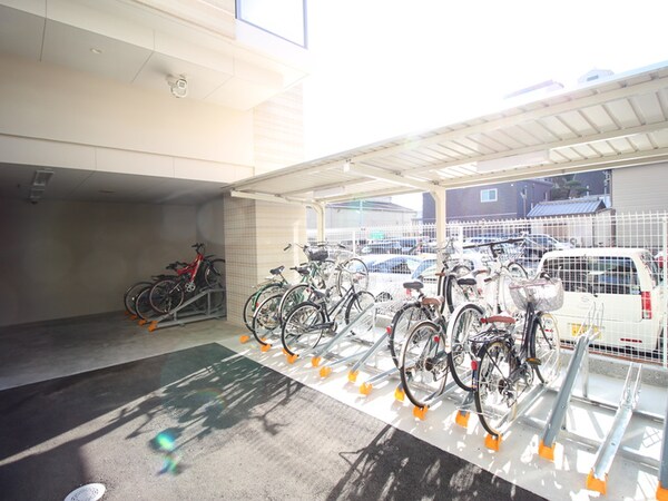 駐輪場