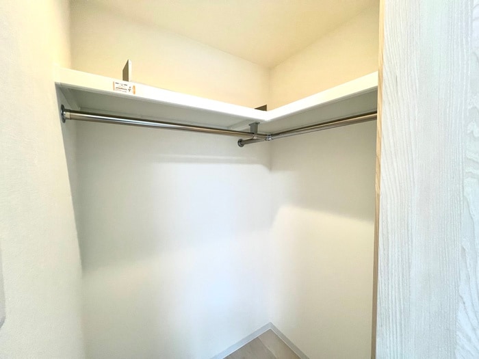 物件内観写真12　(収納)