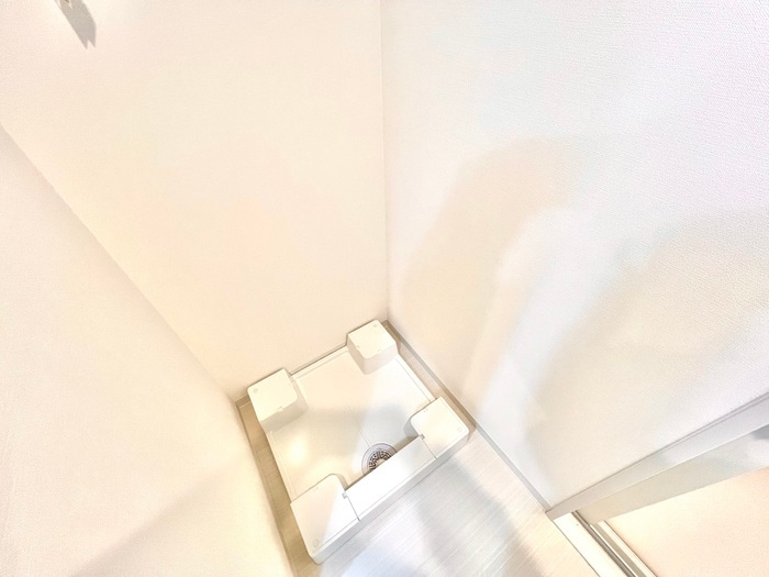 物件内観写真13　(洗濯機置場)