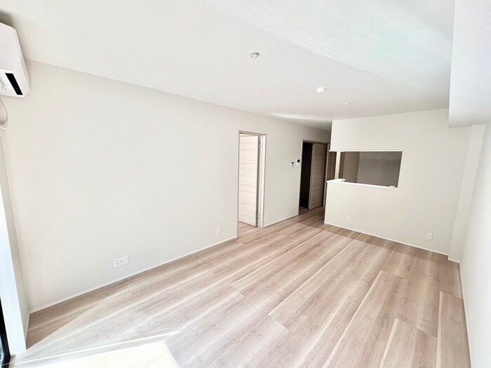 物件内観写真22　(居室)