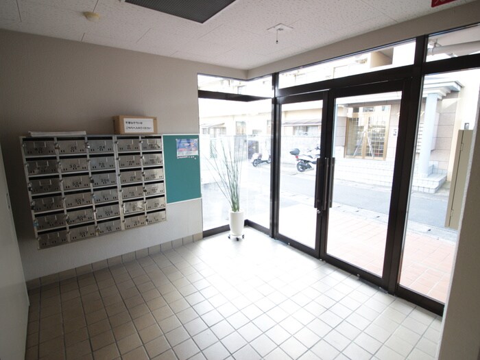 物件外観写真5　(建物設備)