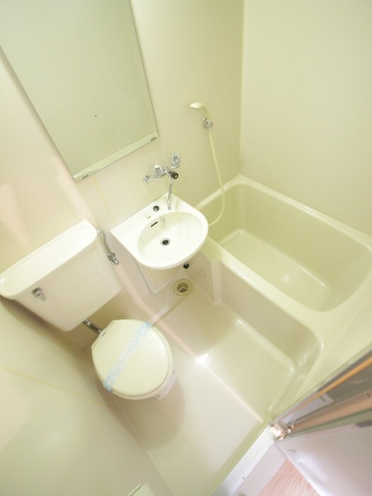 物件内観写真10　(バス／シャワールーム等)