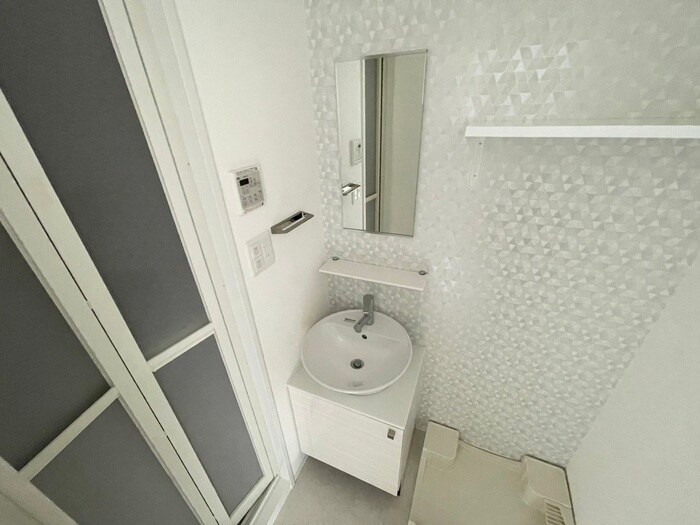 物件内観写真12　(洗面)