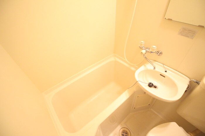 物件内観写真12　(バス／シャワールーム等)