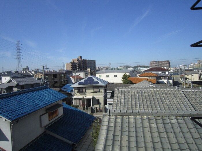 物件内観写真16　(室内からの展望)