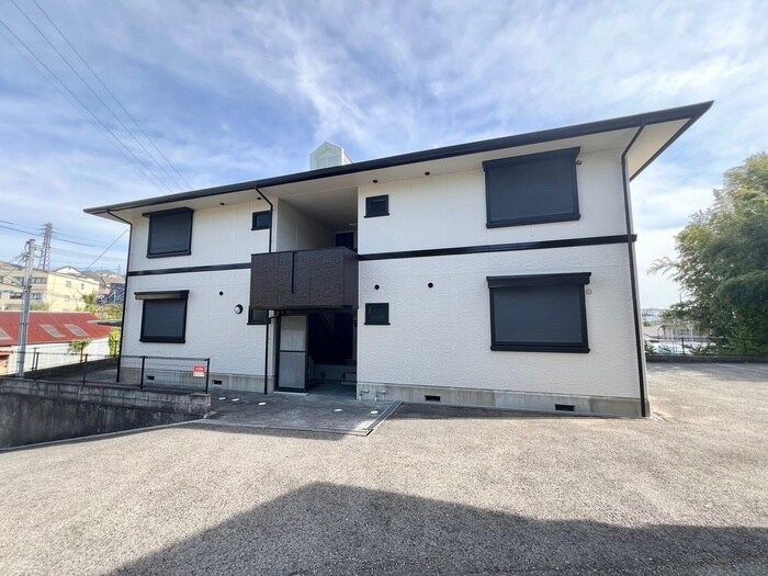 物件外観写真5　(外観写真)