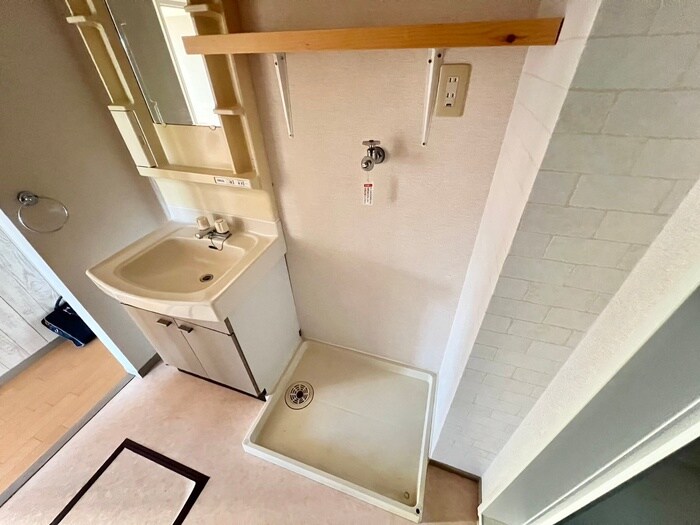 物件内観写真19　(洗濯機置場)