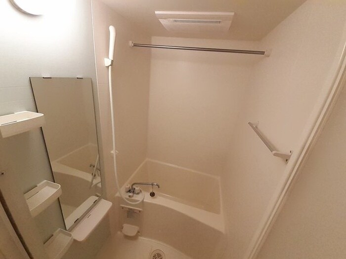 物件内観写真11　(バス／シャワールーム等)