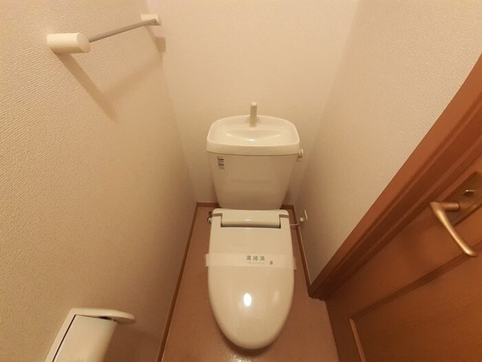 物件内観写真12　(トイレ)