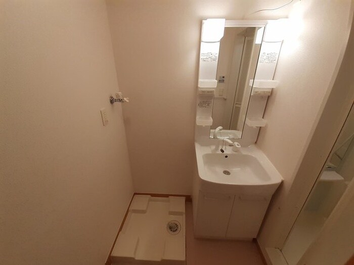 物件内観写真13　(洗面)