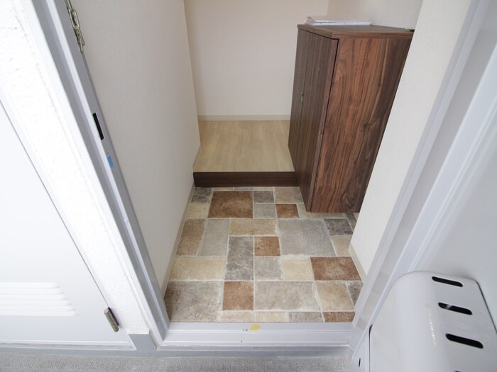 物件内観写真3　(廊下)