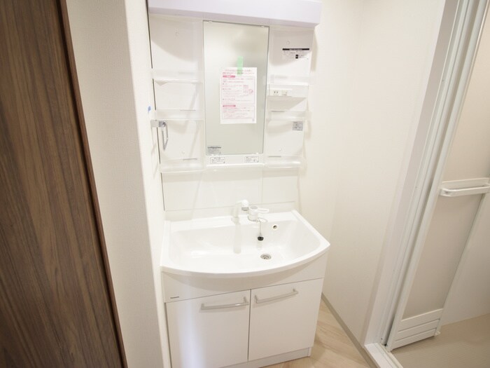 物件内観写真7　(洗面)