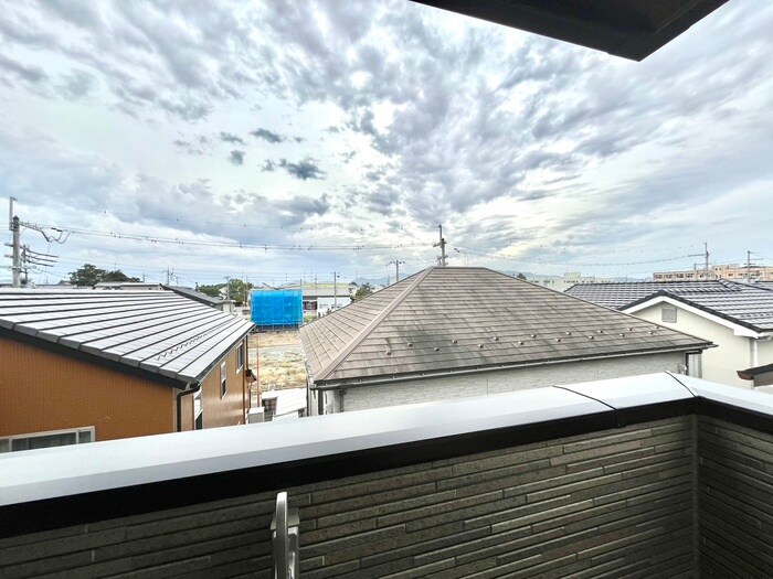 物件内観写真18　(室内からの展望)