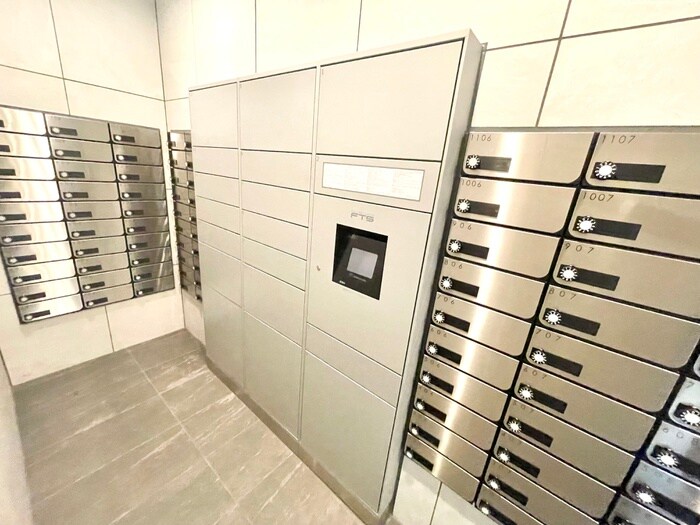 物件外観写真4　(建物設備)