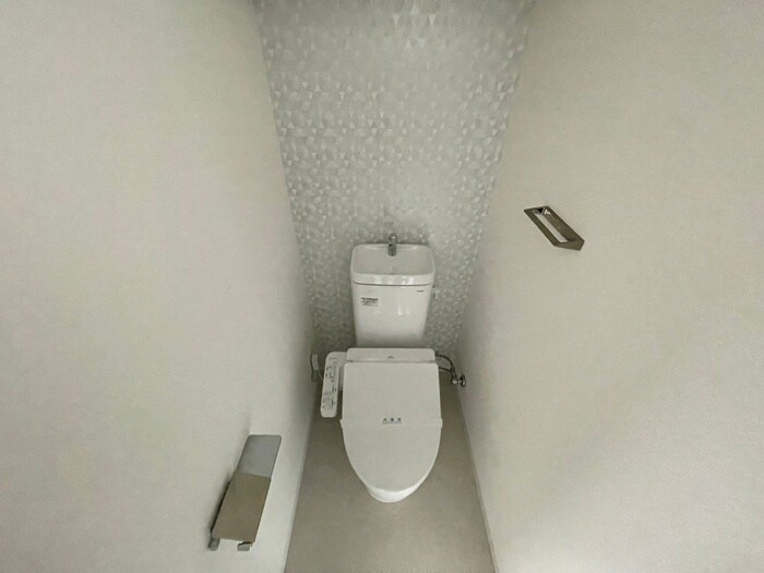 物件内観写真11　(トイレ)