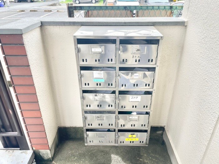 物件外観写真6　(建物設備)