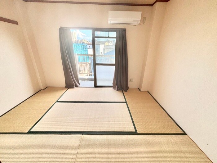 物件内観写真13　(居室)