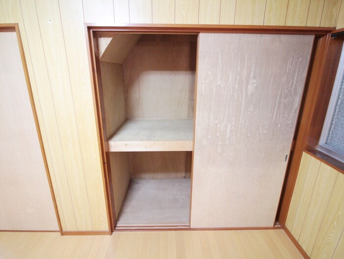 物件内観写真15　(収納)