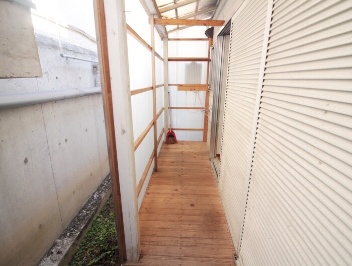 物件内観写真16　(ベランダ・バルコニー)