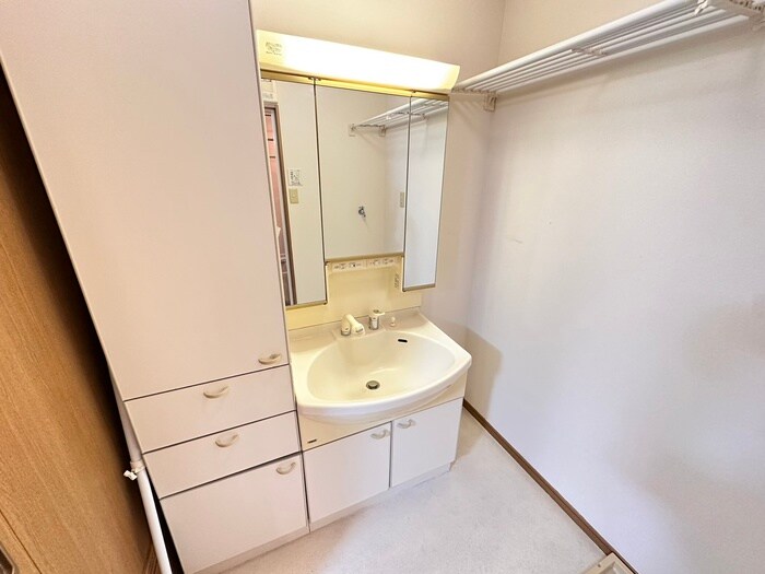 物件内観写真14　(洗面)