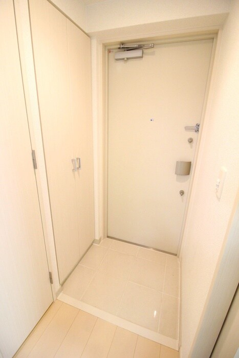 物件内観写真20　(玄関)