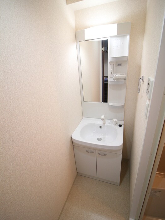 物件内観写真11　(洗面)