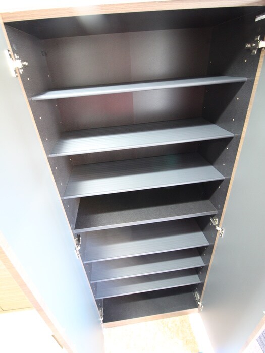 物件内観写真15　(靴箱)