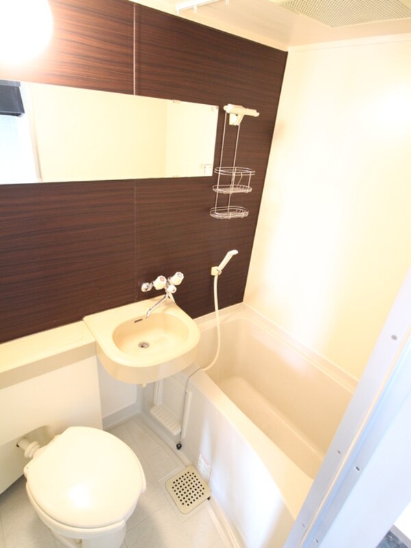 バス／シャワールーム等