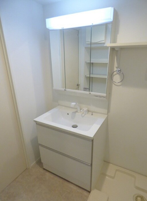 物件内観写真10　(洗面)