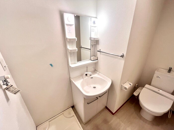 物件内観写真13　(洗面)