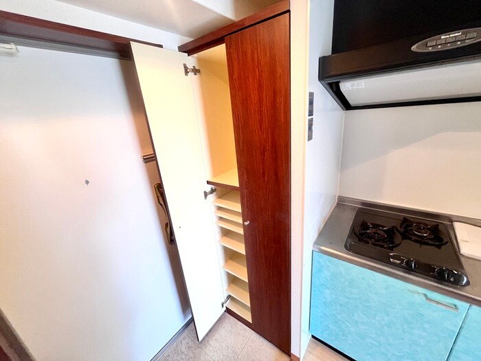 物件内観写真18　(靴箱)